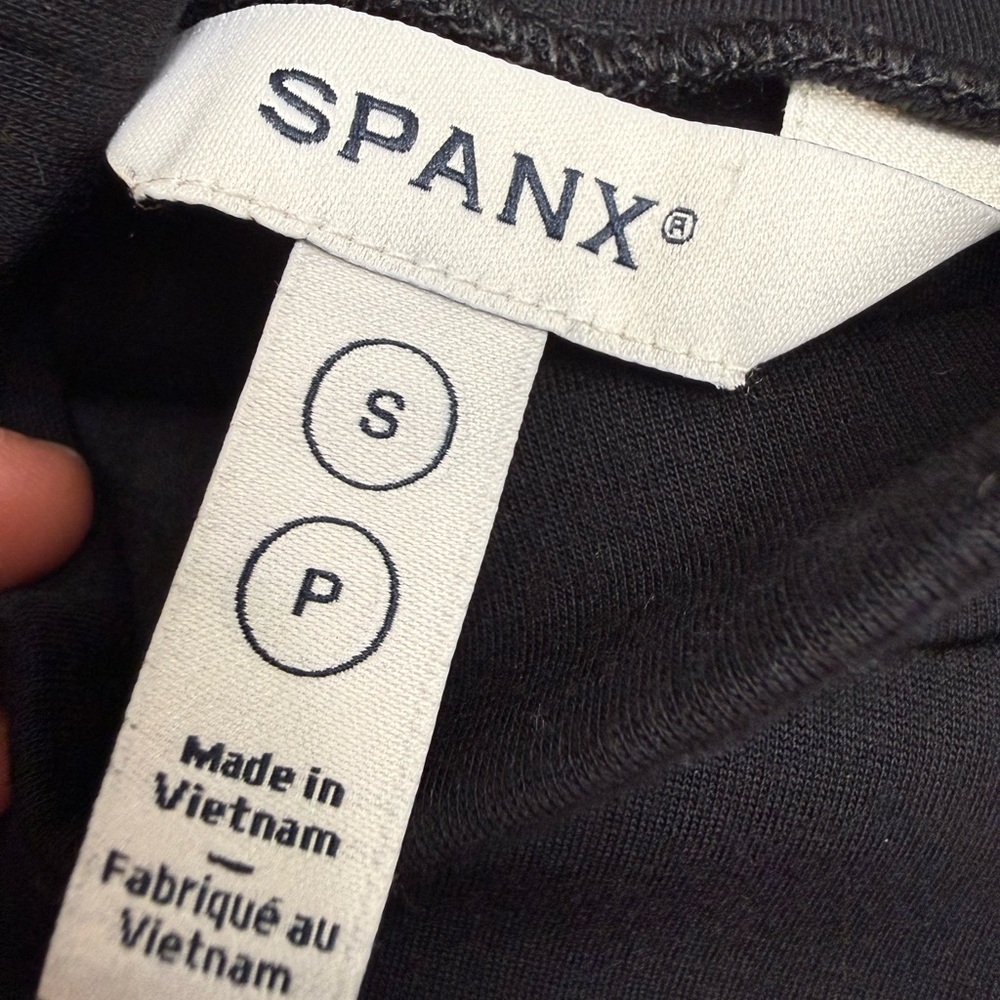 SPANX Air Essentials Mock Neck Long Sleeve Black Top Small - Picture 7 of 8